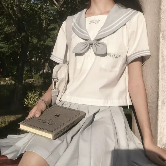 拜托爹地，咱家真不普通七岁闺女竟是我的顶头上司